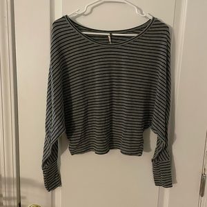 Womens Crop Top Long Sleeve Striped Shirt. Size S